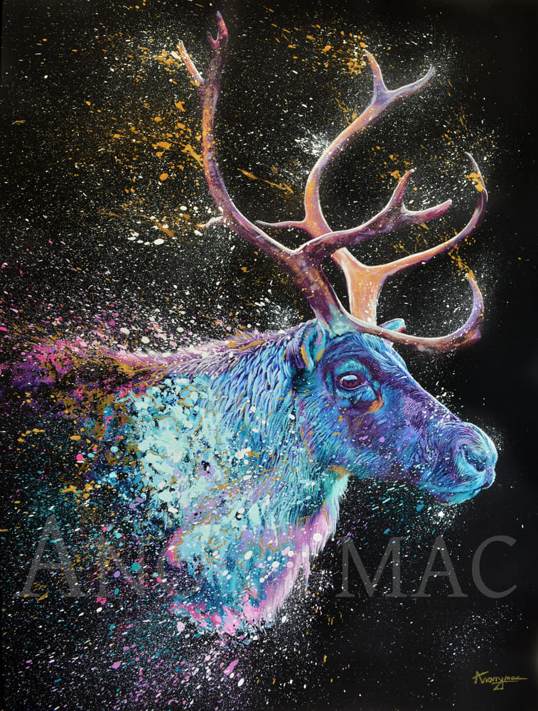 Portrait d'un caribou peint à l'acrylique sur fond noir.
